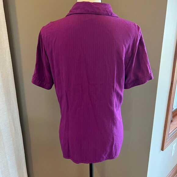 Women's Purple Basic Edition Short Sleeve button down shirt, fitted, Size Medium - Picture 3 of 8